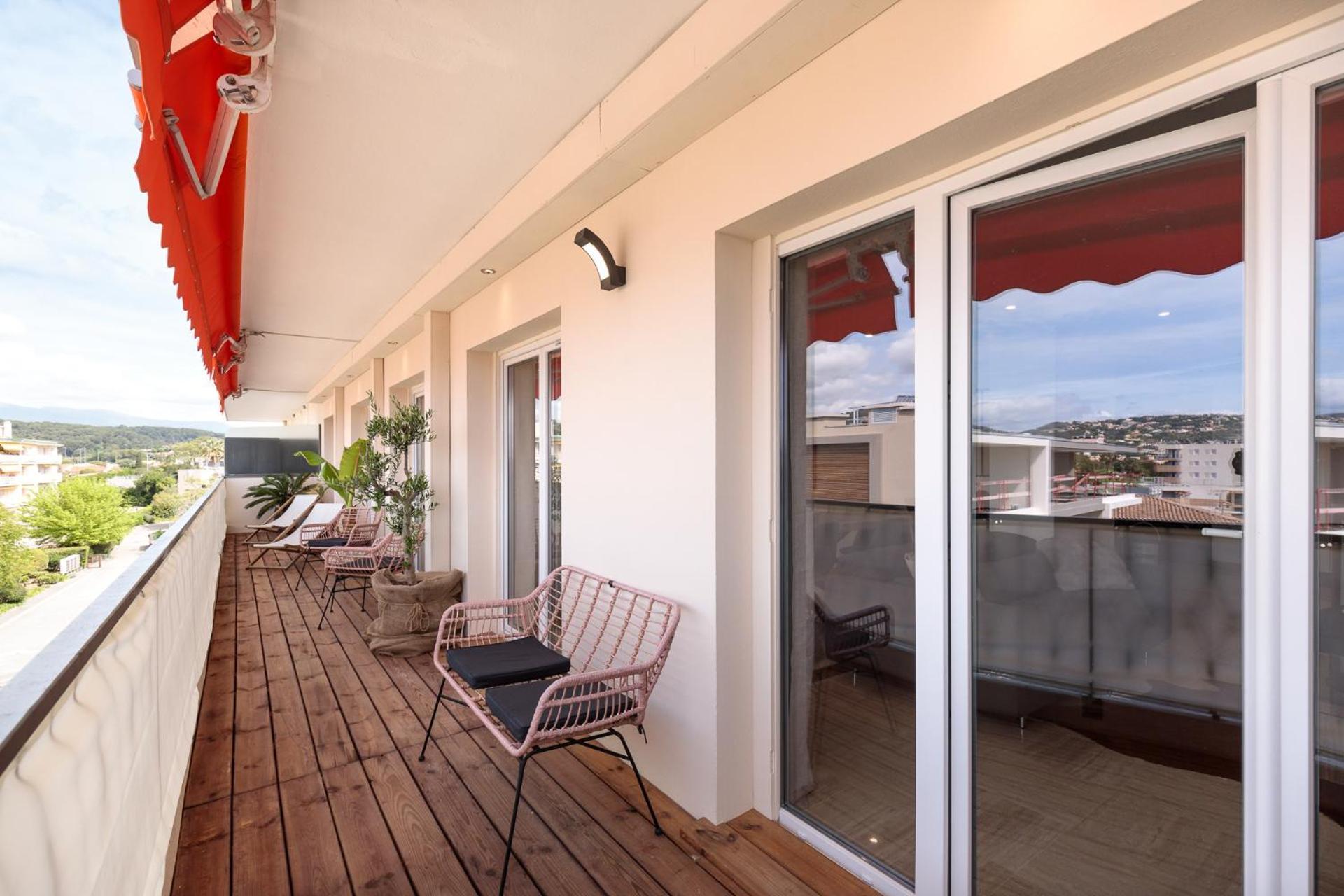 Spacieux Appartement De 114 M2 A 5 Min Des Plages - Proximite Tous Commerces Et Transports Антіб Екстер'єр фото
