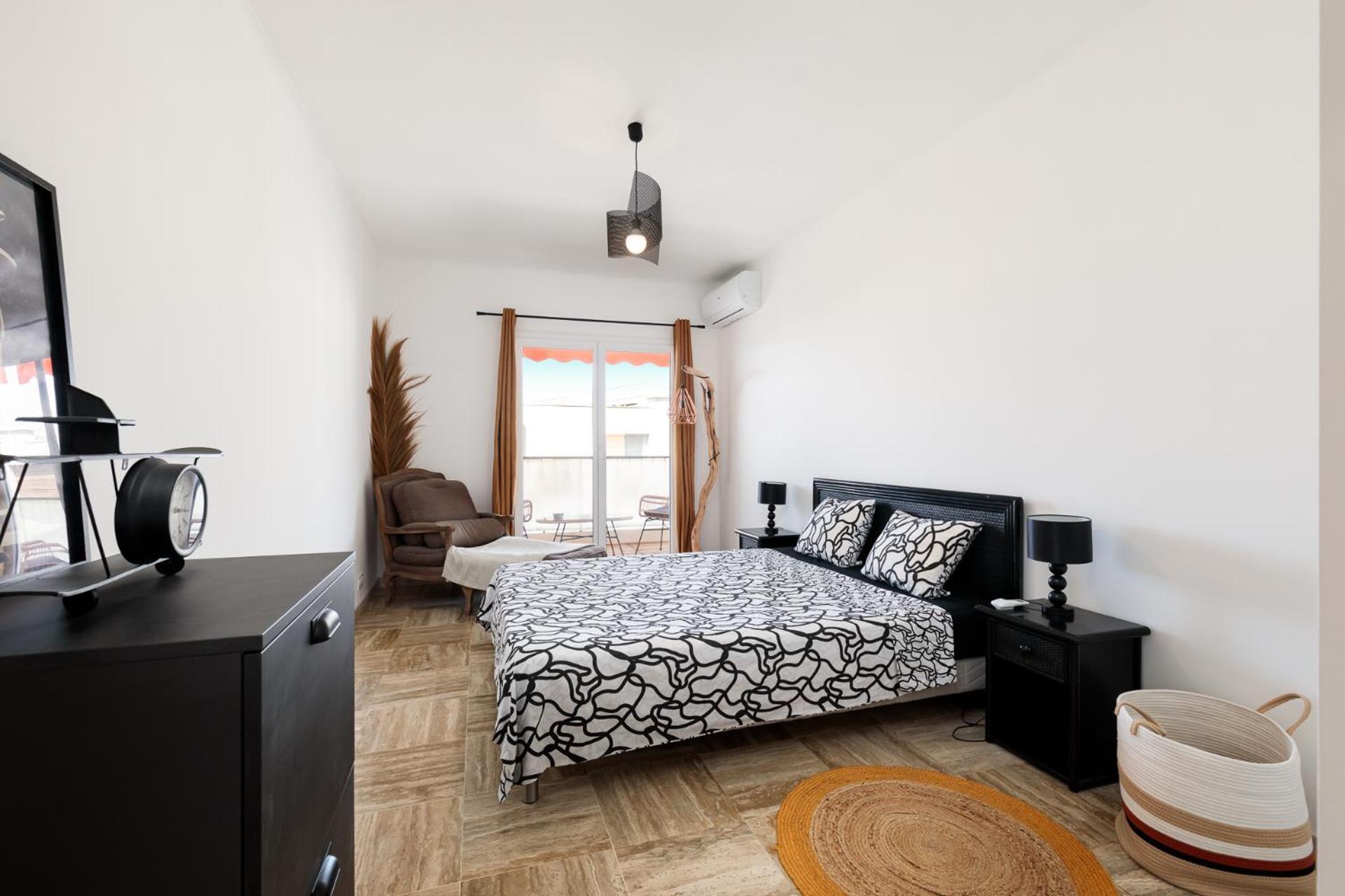 Spacieux Appartement De 114 M2 A 5 Min Des Plages - Proximite Tous Commerces Et Transports Антіб Екстер'єр фото